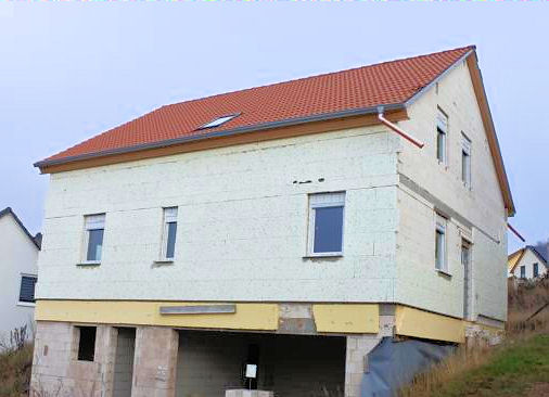  Wutha-Farnroda Zweifamilienhaus ! Wutha - Unfertiges ZFH im Rohbau mit Weitblick und gro�em Garten..