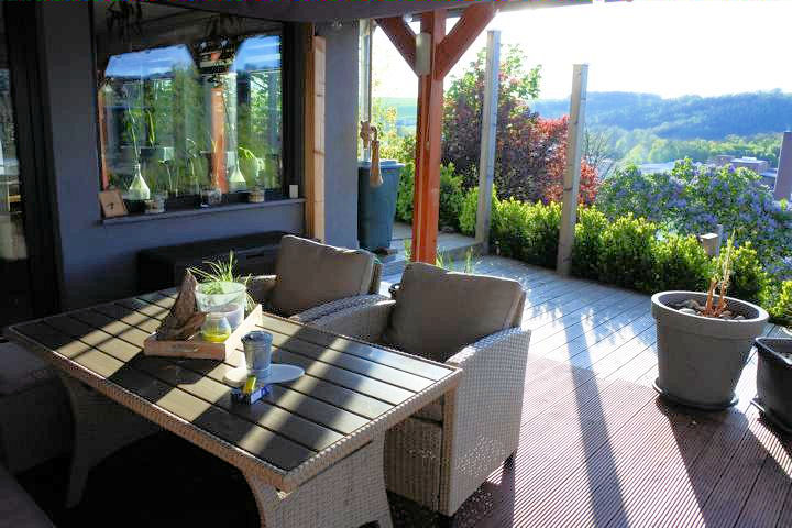 DSC 5093 Greiz Einfamilienhaus S�dl�ndisch Inspiriert - Raffiniert mit herrlichem Ausblick, Gr�nfl�che und weiteren Extras...