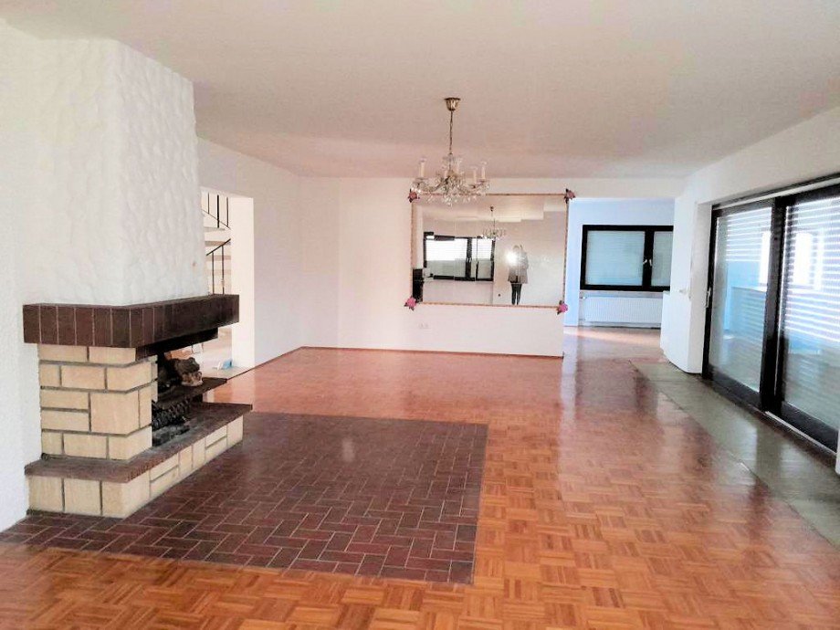 Wohn-E�bereich - Kamin Bungalow Igensdorf