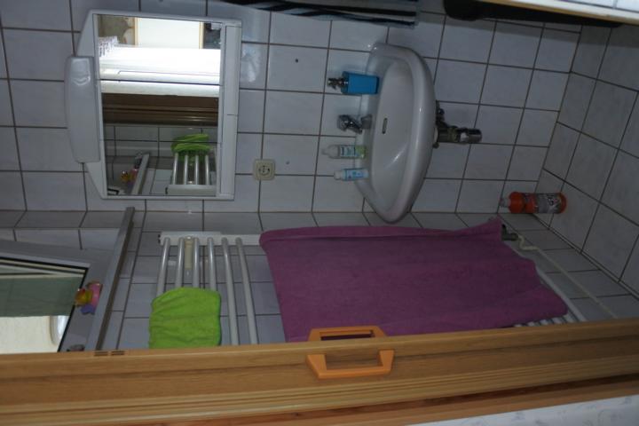 Bad mit Dusche, EG Einfamilienhaus Kindelbr�ck