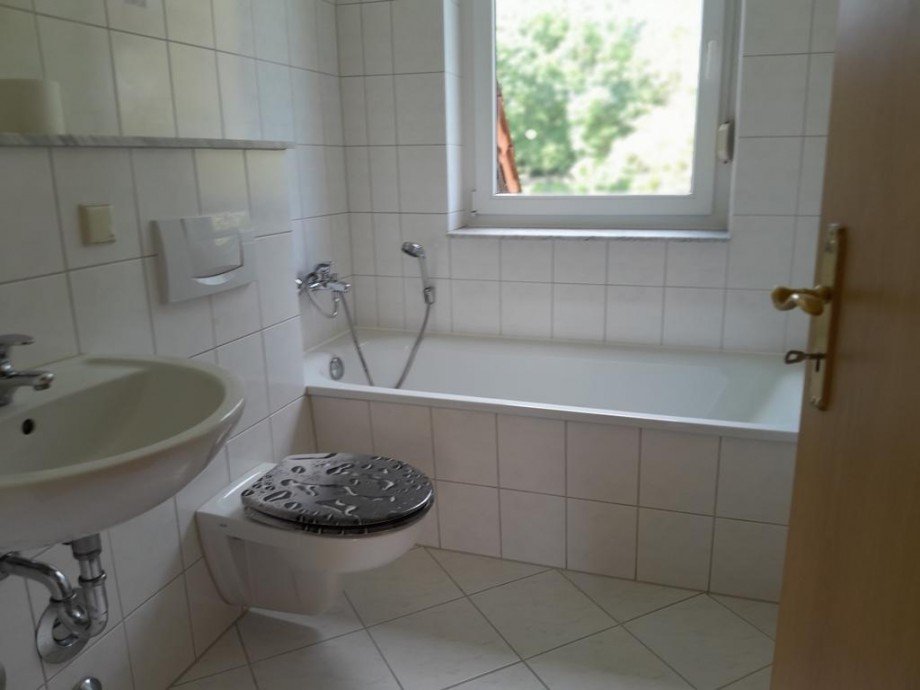 Bad mit Wanne Maisonettewohnung Amt Wachsenburg OT Rockhausen